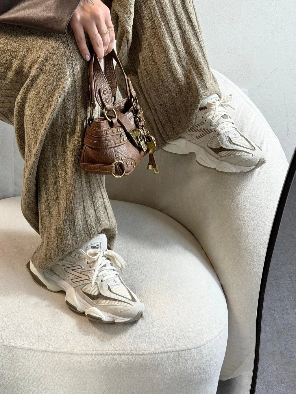 NEW BALANCE 9060 - OFF/CAQUI