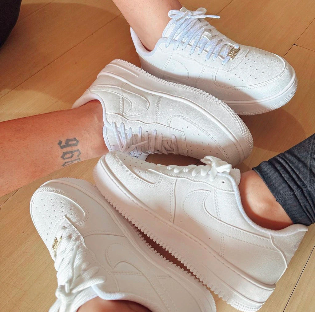COMBO 2 PARES - AIR FORCE BRANCO - VALENTINE’S DAY
