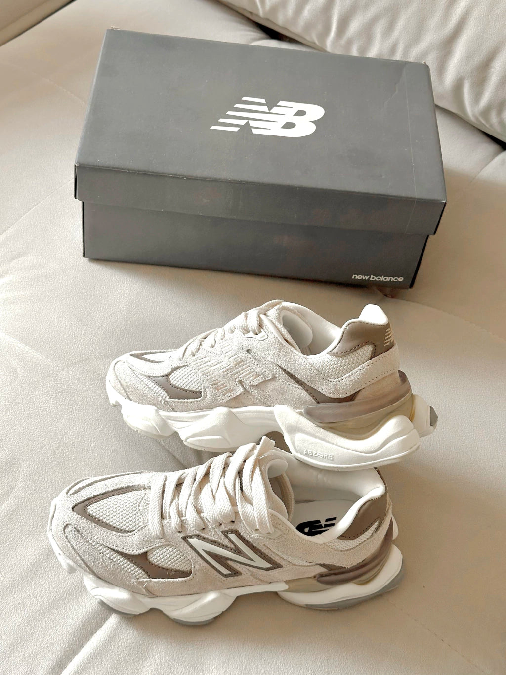 New Balance 9060 Avelã - Couro