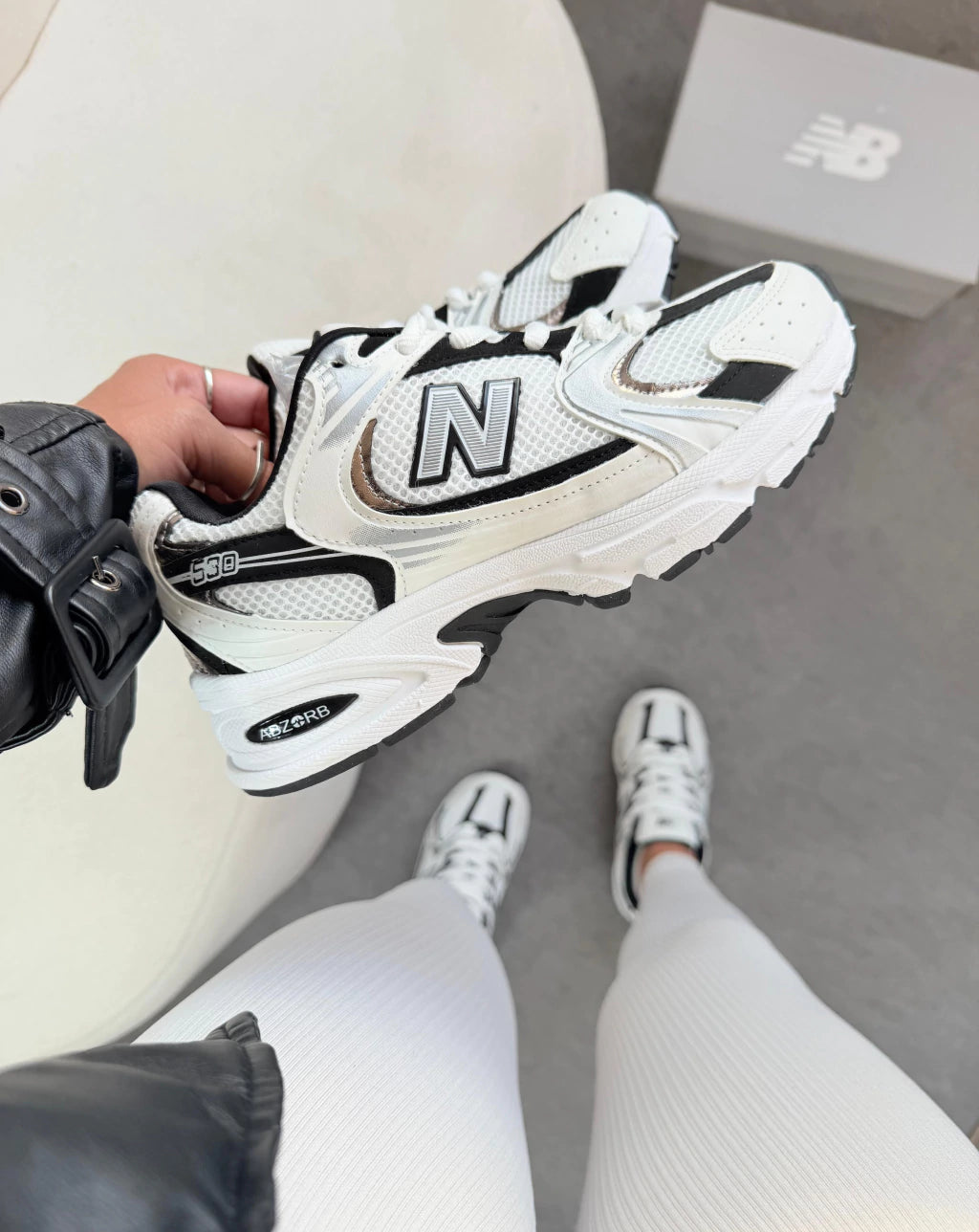 NB 530 -Branco preto