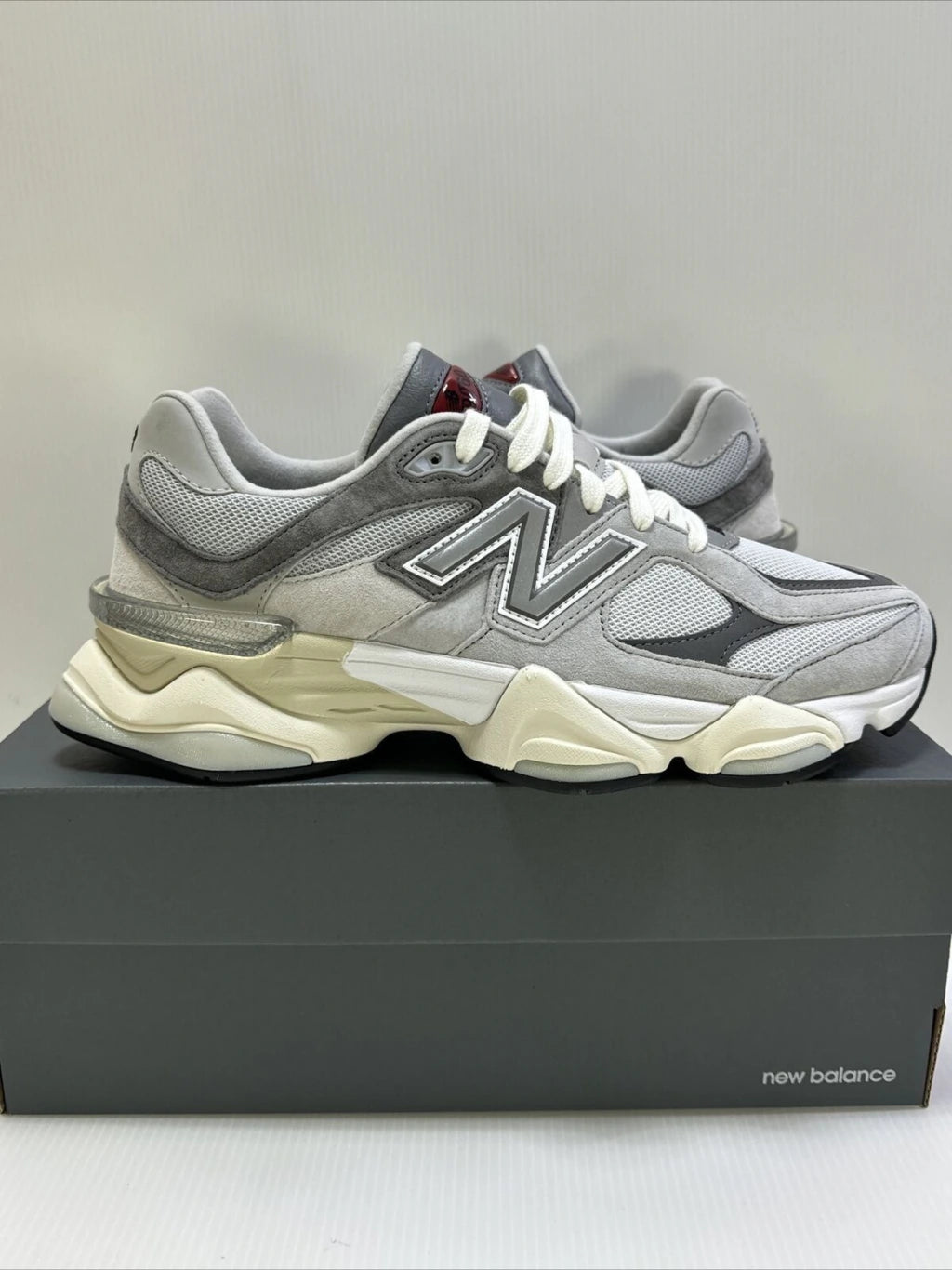 NB 9060 Cinza Chumbo - Couro