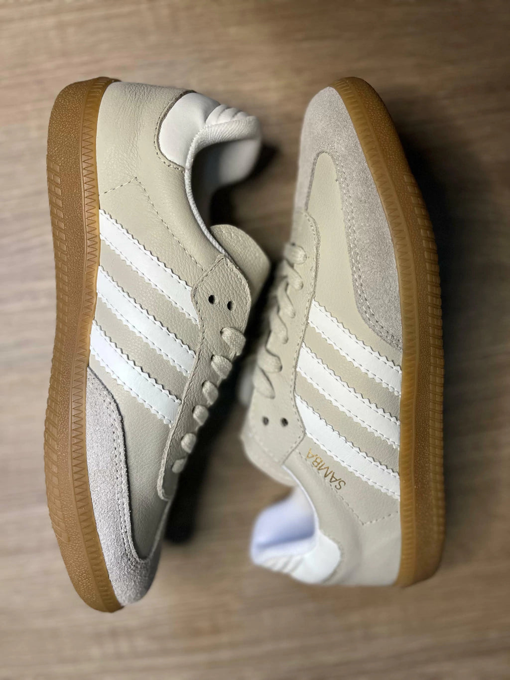Samba Creme Branco Couro